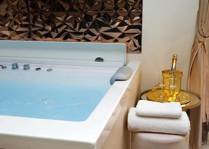 Spanish Hills Collection Luxury & Jacuzzi Maison d'hôtes Rome