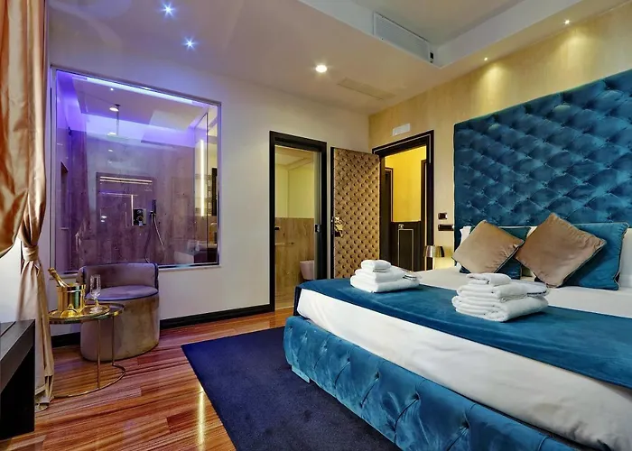 Spanish Hills Collection Luxury & Jacuzzi Maison d'hôtes 4*