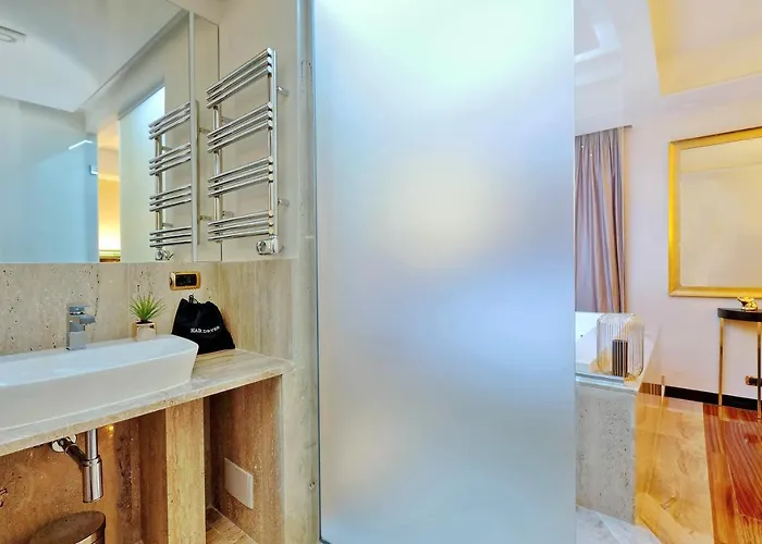 Spanish Hills Collection Luxury & Jacuzzi Maison d'hôtes Rome
