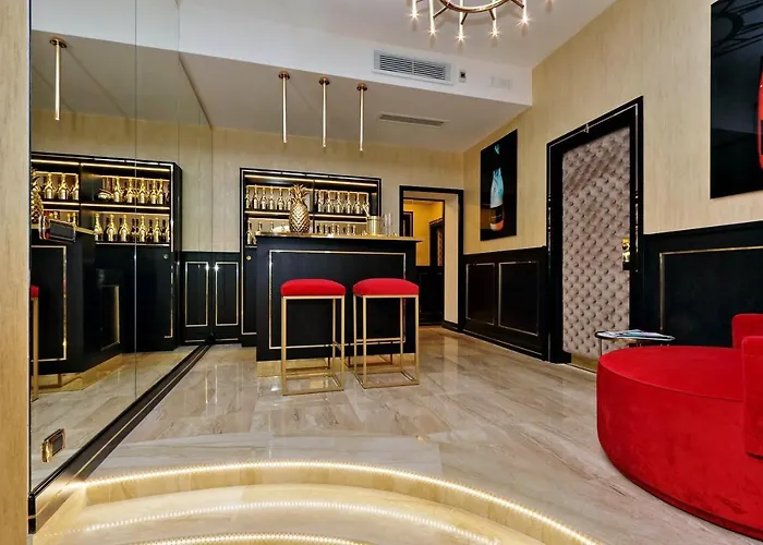 Spanish Hills Collection Luxury & Jacuzzi Maison d'hôtes Rome