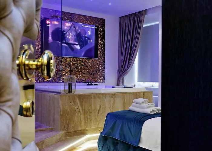 Maison d'hôtes Spanish Hills Collection Luxury & Jacuzzi