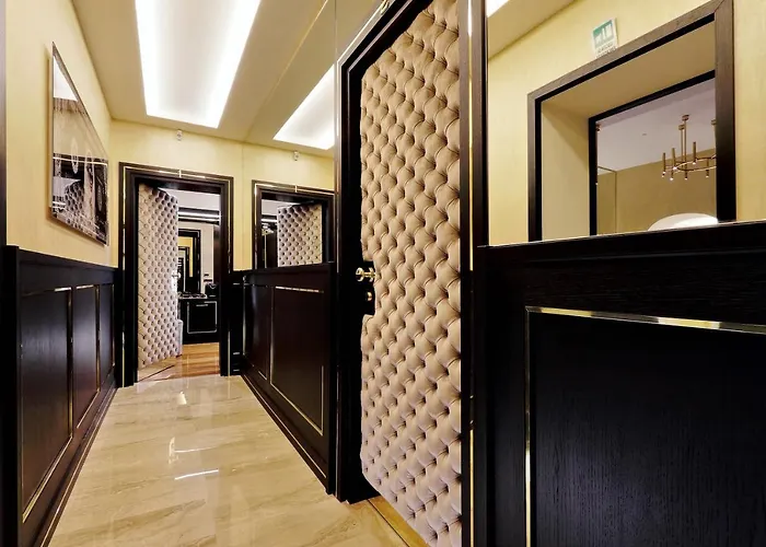 Spanish Hills Collection Luxury & Jacuzzi
