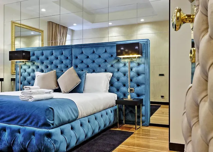 Spanish Hills Collection Luxury & Jacuzzi 4*